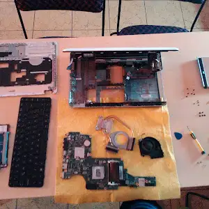 reparar laptop Hys, Soluciones En Informática