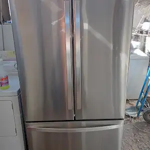 taller de refrigeradores Línea Blanca La F